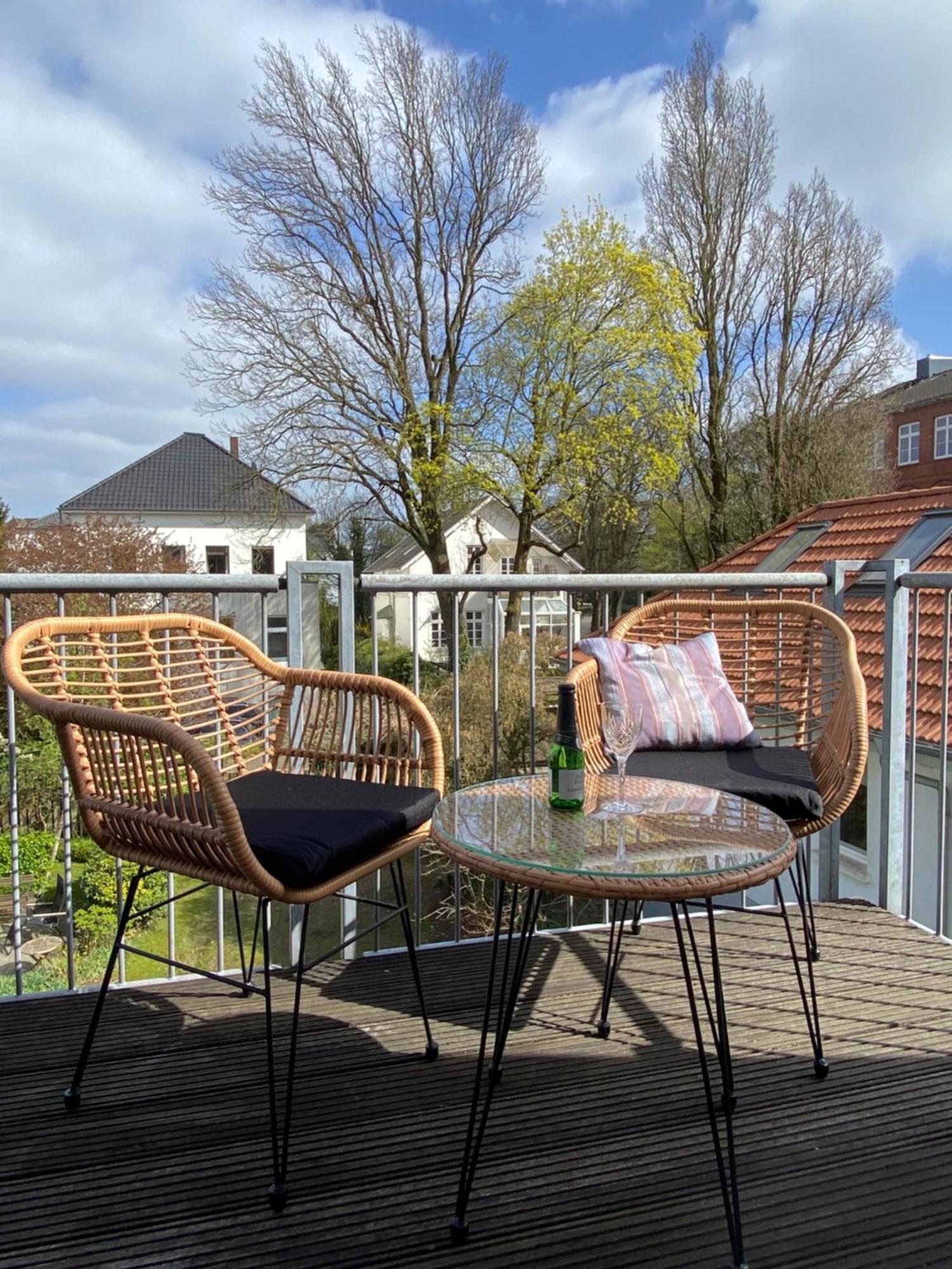 Ruhige Wohnung In Zentral Gelegener Gruenderzeitvilla Oldenburg Esterno foto